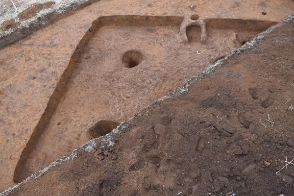 古墳時代の竪穴建物(右籾、形部遺跡)