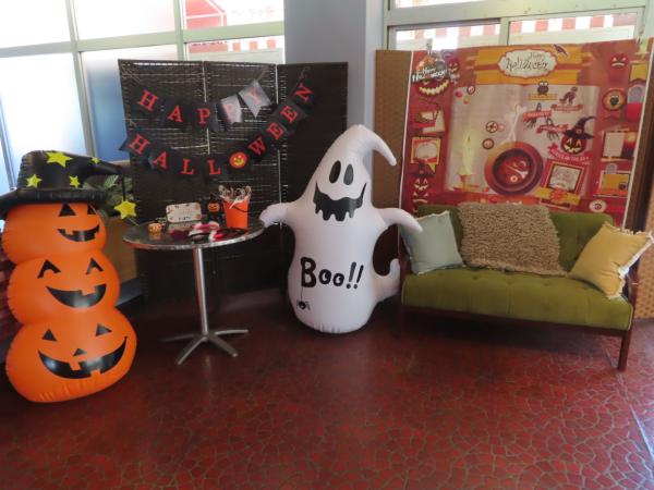 ﾚｽﾄﾊｳｽﾊﾛｳｨﾝﾌｫﾄ1.jpeg
