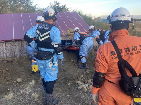 土砂災害建物救助活動2