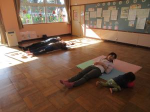 新治ビクス横になる