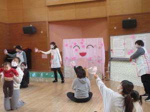 ポプラ3月リトミック5