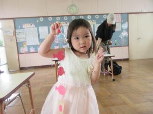 新治きんぎょの風鈴親子の様子　完成